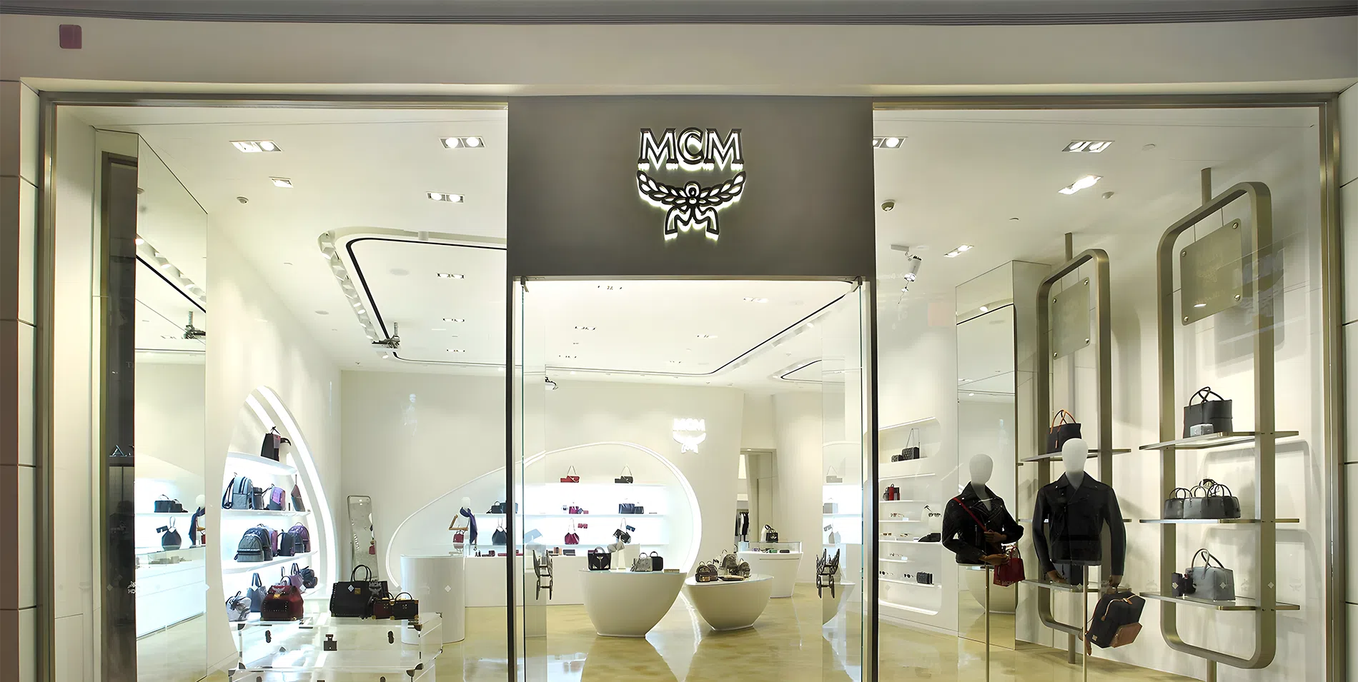 Banner 1 - MCM Shop France