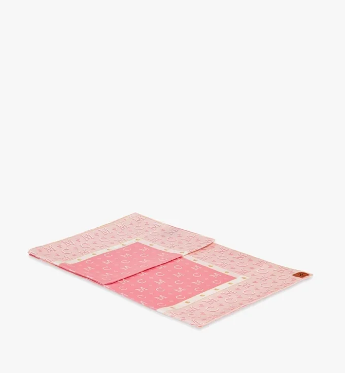 Écharpe en soie biologique avec monogramme en losanges Écharpe en soie biologique avec monogramme en losanges