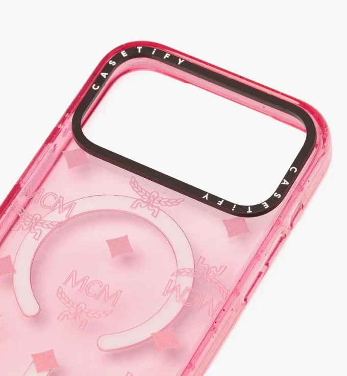 Coque pour iPhone 17 Pro Max MCM X Casetify Monogram Impact