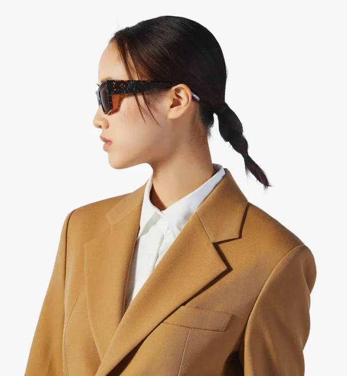 Lunettes de soleil géométriques Laurel Lunettes de soleil géométriques Laurel