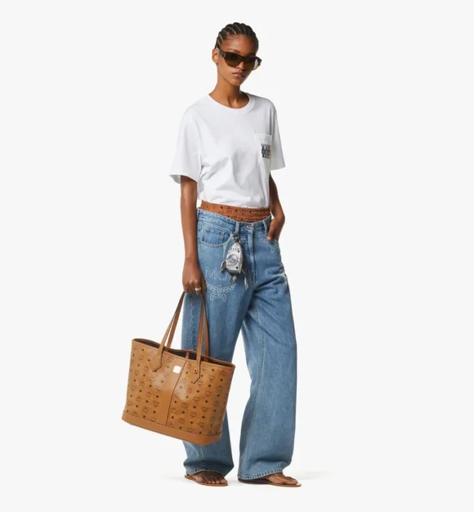 Nouveau sac Liz Shopper en Visetos Nouveau sac Liz Shopper en Visetos