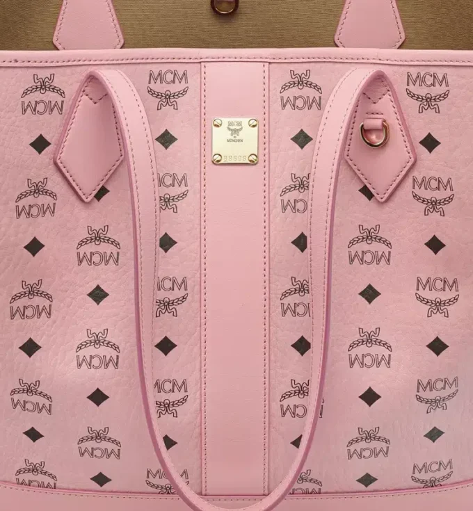 Nouveau sac Liz Shopper en Visetos Nouveau sac Liz Shopper en Visetos