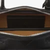 Sac à bandoulière Aren East West en cuir Maxi Monogram Sac à bandoulière Aren East West en cuir Maxi Monogram