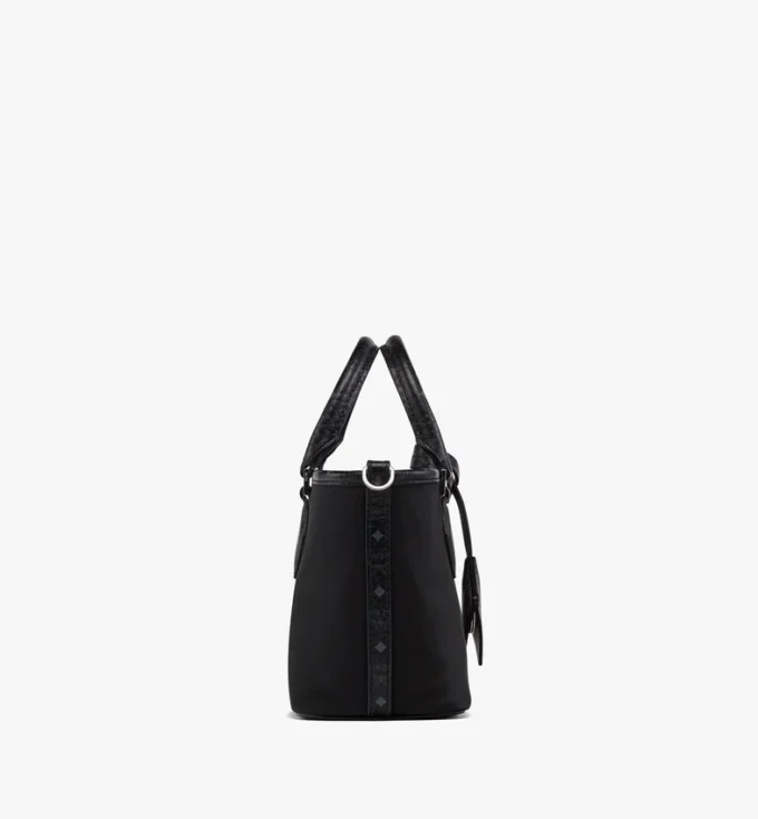 Sac cabas Aren en nylon recyclé et cuir imprimé monogramme Sac cabas Aren en nylon recyclé et cuir imprimé monogramme