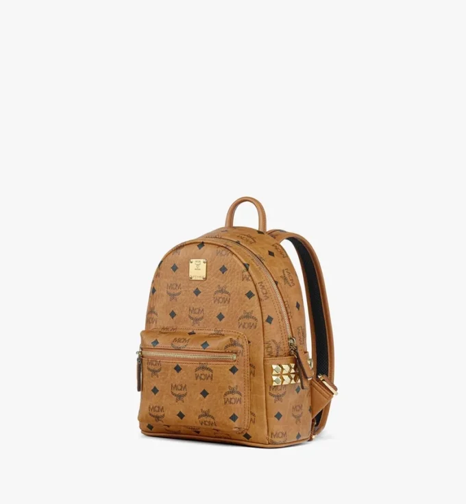 Sac à dos Stark à clous latéraux en Visetos Sac à dos Stark à clous latéraux en Visetos