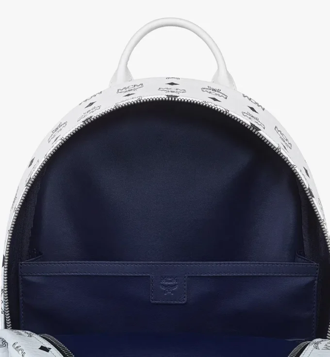 Sac à dos Stark à clous latéraux en Visetos Sac à dos Stark à clous latéraux en Visetos