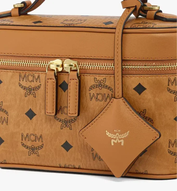 Trousse de toilette Aren en mélange de cuir Visetos