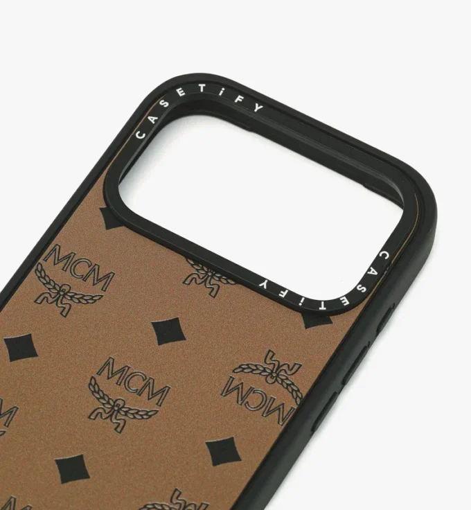 Étui pour iPhone 17 Pro MCM X Casetify Monogram Impact Étui pour iPhone 17 Pro MCM X Casetify Monogram Impact